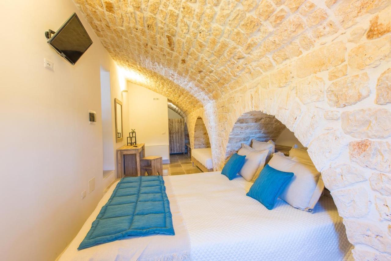 Masseria Castelluzzo Ceglie Messapica Exterior photo