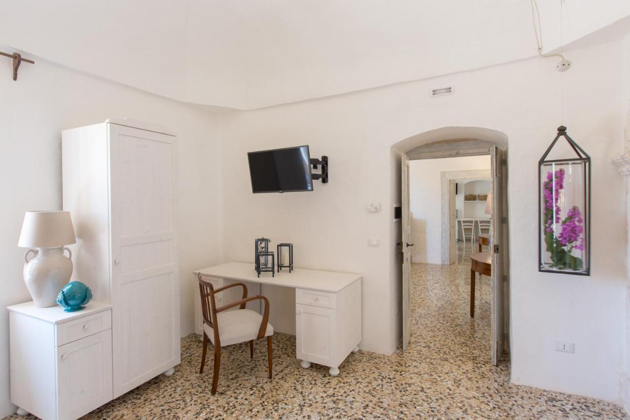 Masseria Castelluzzo Ceglie Messapica Exterior photo