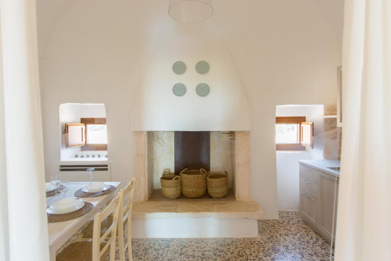 Masseria Castelluzzo Ceglie Messapica Exterior photo