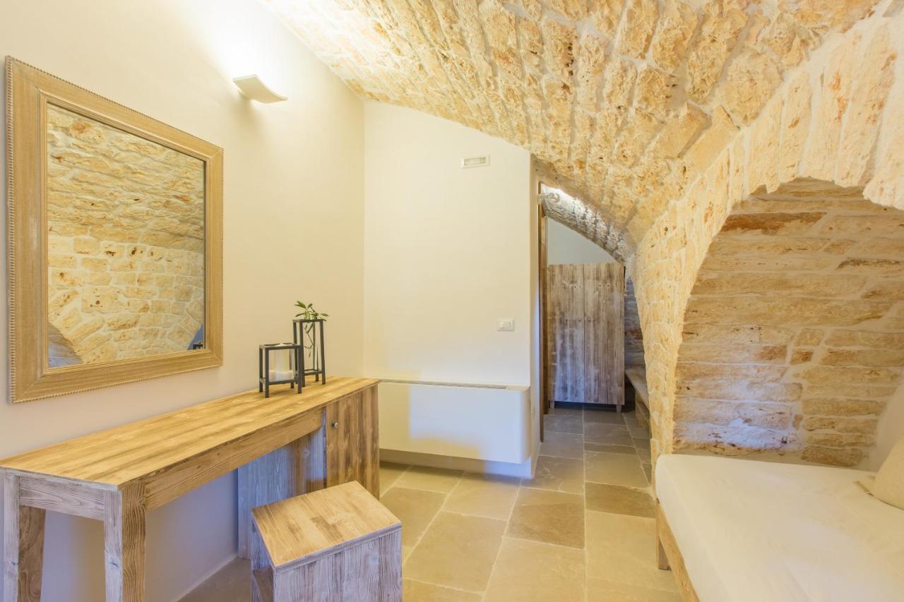 Masseria Castelluzzo Ceglie Messapica Exterior photo